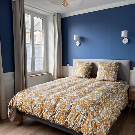 Appartement Richard Merrill 2 Personnes En Plein Centre Sainte-Mere-Eglise Exterior photo